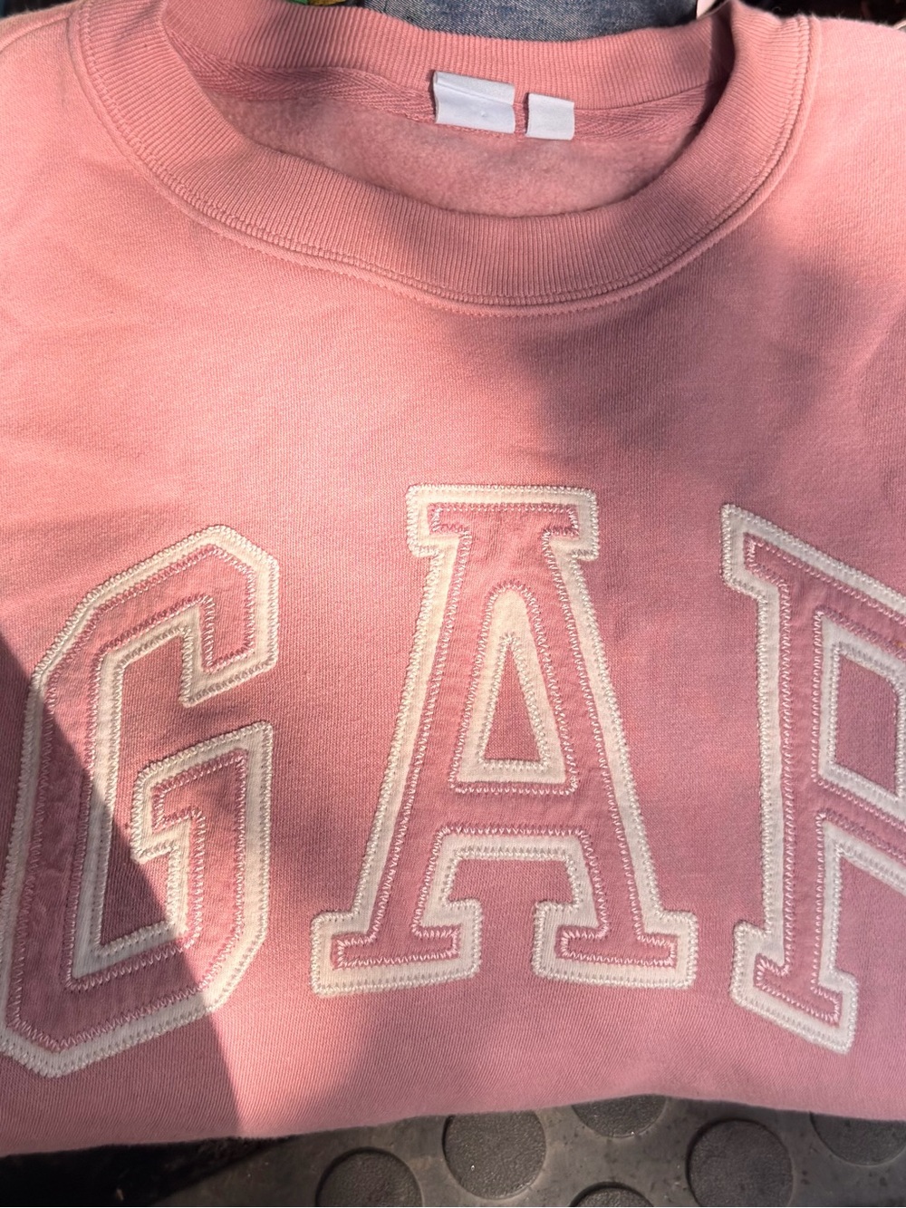 GAP Dusty Pink Crewneck with White Appliqué Logo